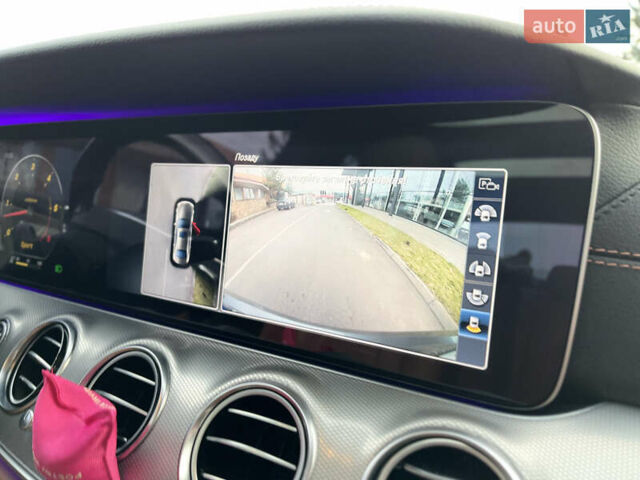 Серый Мерседес Е-Класс, объемом двигателя 3 л и пробегом 122 тыс. км за 37500 $, фото 38 на Automoto.ua