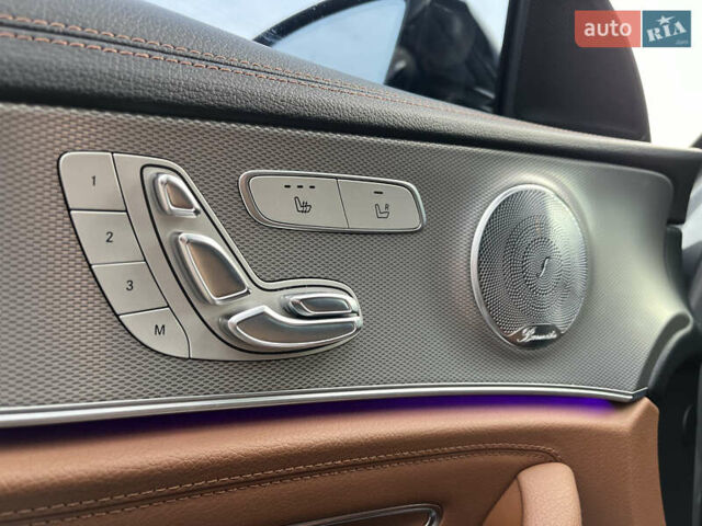 Серый Мерседес Е-Класс, объемом двигателя 3 л и пробегом 122 тыс. км за 37500 $, фото 26 на Automoto.ua