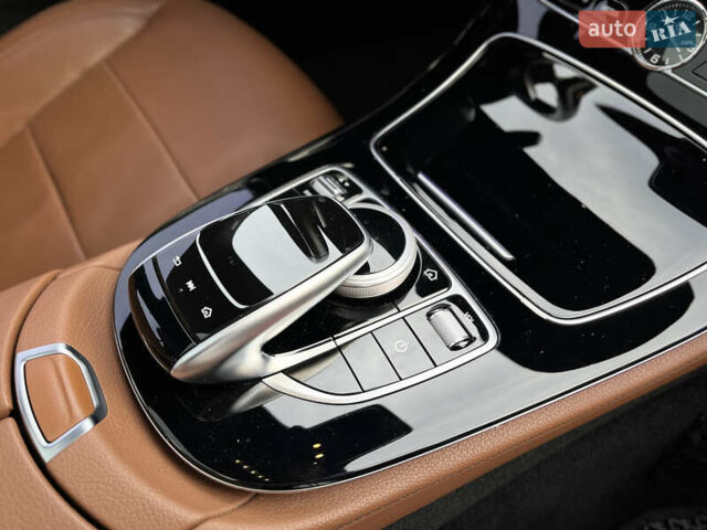 Серый Мерседес Е-Класс, объемом двигателя 3 л и пробегом 122 тыс. км за 37500 $, фото 35 на Automoto.ua