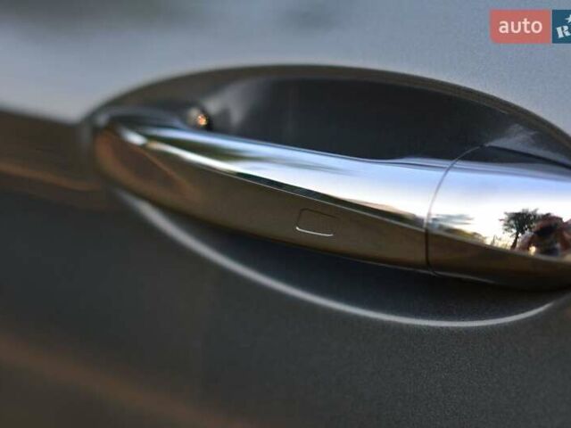 Серый Мерседес Е-Класс, объемом двигателя 1.99 л и пробегом 163 тыс. км за 26000 $, фото 74 на Automoto.ua