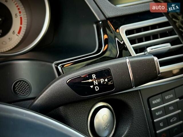 Мерседес Е-Класс 2016 в Киеве на Automoto.ua Серый Мерседес Е-Класс, объемом двигателя 2.14 л и пробегом 208 тыс. км за 17800 $, фото 51 на Automoto.ua