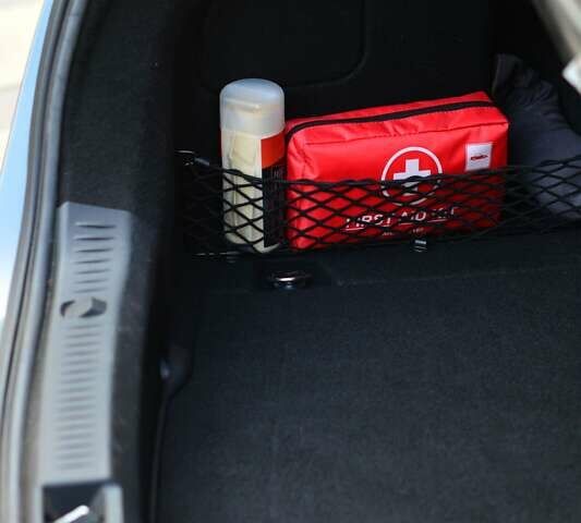 Серый Мерседес Е-Класс, объемом двигателя 1.99 л и пробегом 163 тыс. км за 26000 $, фото 75 на Automoto.ua