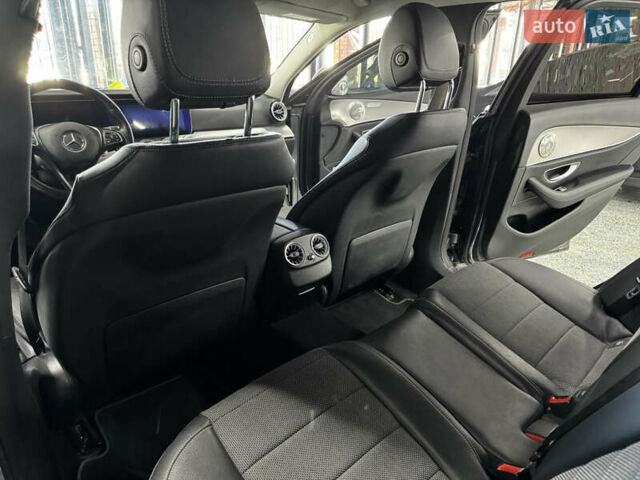 Сірий Мерседес Е-Клас, об'ємом двигуна 1.95 л та пробігом 165 тис. км за 28500 $, фото 14 на Automoto.ua