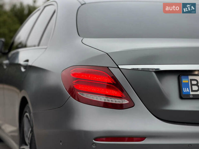 Серый Мерседес Е-Класс, объемом двигателя 1.95 л и пробегом 174 тыс. км за 34800 $, фото 10 на Automoto.ua
