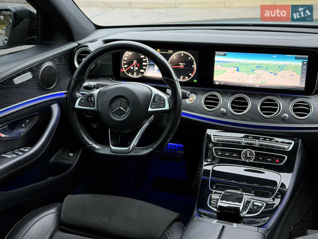 Серый Мерседес Е-Класс, объемом двигателя 1.95 л и пробегом 174 тыс. км за 34800 $, фото 78 на Automoto.ua