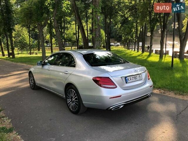 Сірий Мерседес Е-Клас, об'ємом двигуна 1.95 л та пробігом 233 тис. км за 26500 $, фото 3 на Automoto.ua