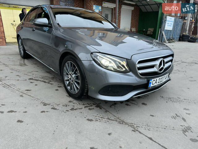 Серый Мерседес Е-Класс, объемом двигателя 1.95 л и пробегом 250 тыс. км за 26500 $, фото 16 на Automoto.ua