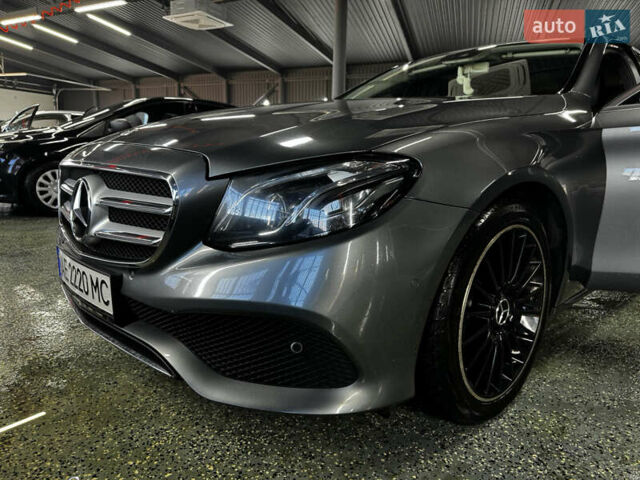 Сірий Мерседес Е-Клас, об'ємом двигуна 1.95 л та пробігом 165 тис. км за 28500 $, фото 9 на Automoto.ua