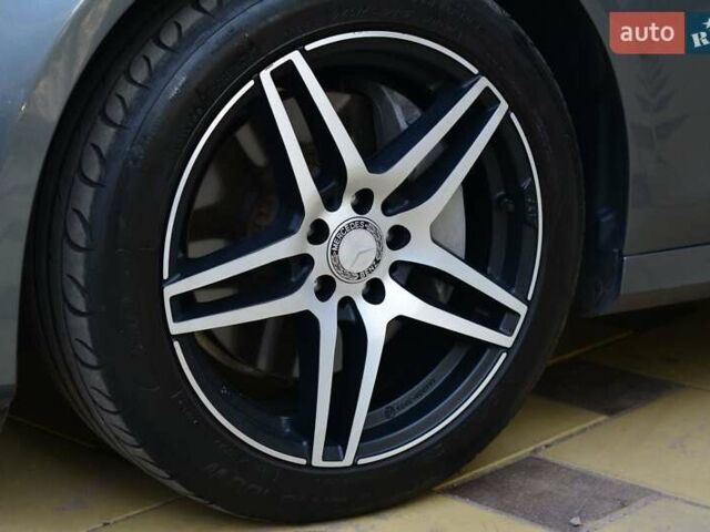 Серый Мерседес Е-Класс, объемом двигателя 1.99 л и пробегом 163 тыс. км за 26000 $, фото 31 на Automoto.ua