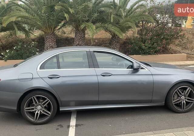 Серый Мерседес Е-Класс, объемом двигателя 1.95 л и пробегом 140 тыс. км за 18536 $, фото 7 на Automoto.ua