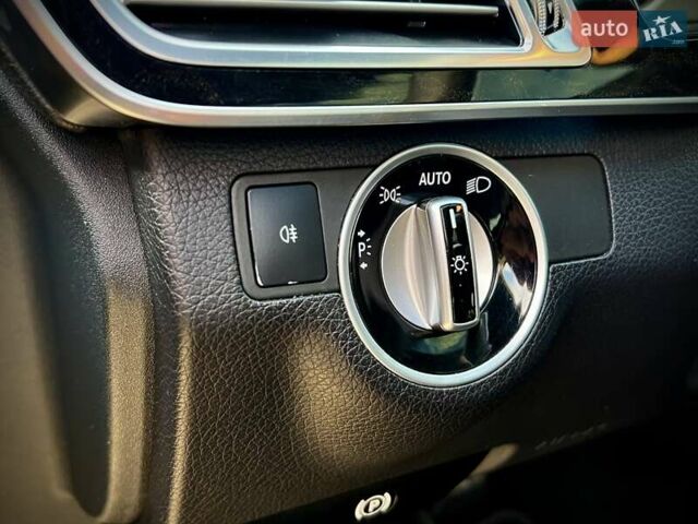 Мерседес Е-Класс 2016 в Киеве на Automoto.ua Серый Мерседес Е-Класс, объемом двигателя 2.14 л и пробегом 208 тыс. км за 17800 $, фото 46 на Automoto.ua