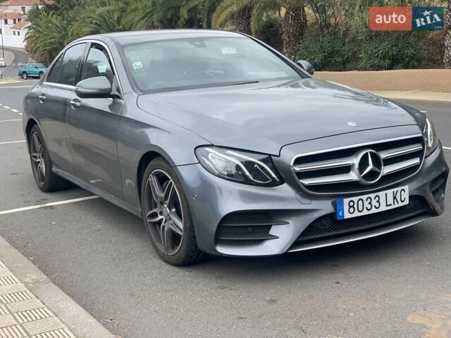 Серый Мерседес Е-Класс, объемом двигателя 1.95 л и пробегом 140 тыс. км за 18536 $, фото 1 на Automoto.ua