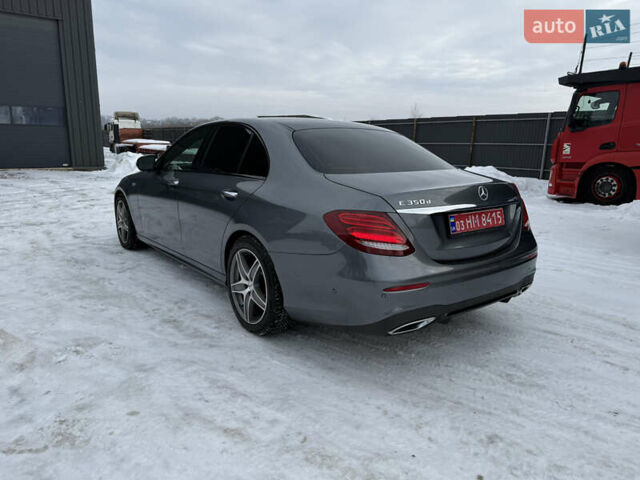 Серый Мерседес Е-Класс, объемом двигателя 0 л и пробегом 212 тыс. км за 31200 $, фото 8 на Automoto.ua