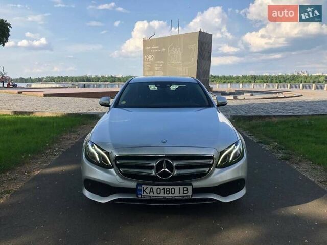 Сірий Мерседес Е-Клас, об'ємом двигуна 1.95 л та пробігом 233 тис. км за 26500 $, фото 8 на Automoto.ua