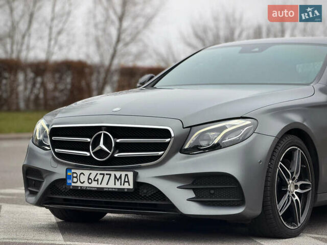 Серый Мерседес Е-Класс, объемом двигателя 1.95 л и пробегом 174 тыс. км за 34800 $, фото 5 на Automoto.ua