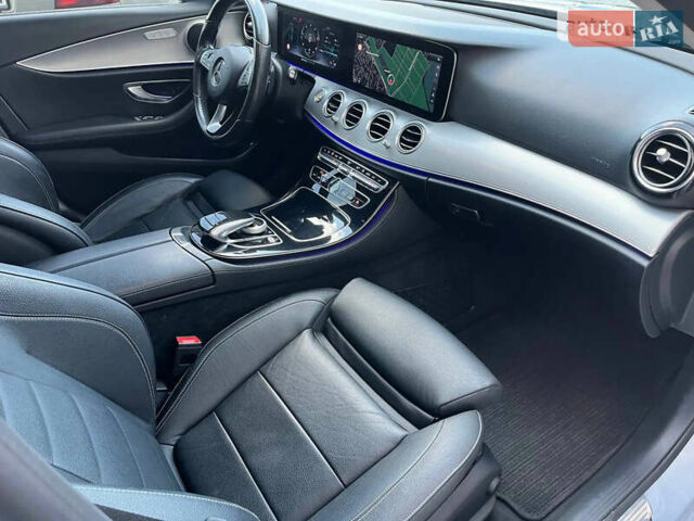 Серый Мерседес Е-Класс, объемом двигателя 1.95 л и пробегом 217 тыс. км за 29000 $, фото 5 на Automoto.ua