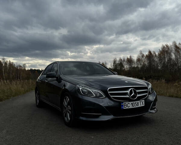 Серый Мерседес Е-Класс, объемом двигателя 2.14 л и пробегом 166 тыс. км за 23000 $, фото 1 на Automoto.ua