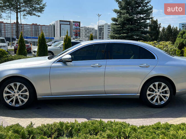 Серый Мерседес Е-Класс, объемом двигателя 2 л и пробегом 102 тыс. км за 25890 $, фото 3 на Automoto.ua
