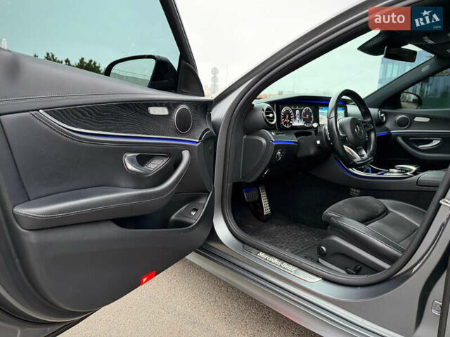 Серый Мерседес Е-Класс, объемом двигателя 1.95 л и пробегом 174 тыс. км за 34800 $, фото 36 на Automoto.ua