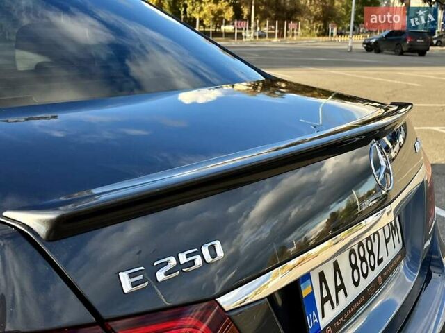 Мерседес Е-Класс 2016 в Киеве на Automoto.ua Серый Мерседес Е-Класс, объемом двигателя 2.14 л и пробегом 208 тыс. км за 17800 $, фото 47 на Automoto.ua