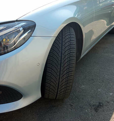 Серый Мерседес Е-Класс, объемом двигателя 1.95 л и пробегом 217 тыс. км за 29000 $, фото 24 на Automoto.ua