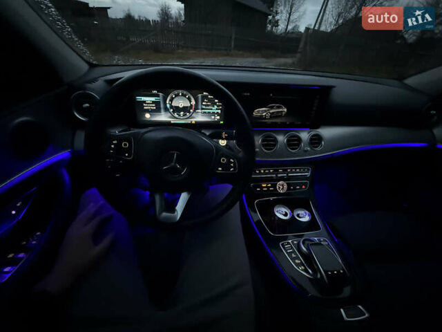 Сірий Мерседес Е-Клас, об'ємом двигуна 1.95 л та пробігом 130 тис. км за 27999 $, фото 11 на Automoto.ua
