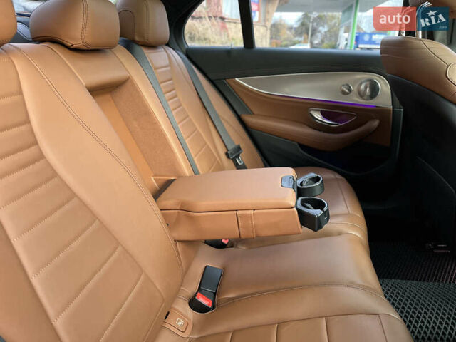 Серый Мерседес Е-Класс, объемом двигателя 3 л и пробегом 122 тыс. км за 37500 $, фото 47 на Automoto.ua