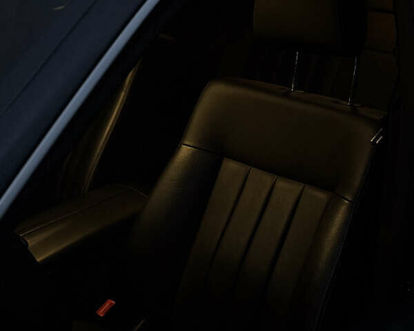 Серый Мерседес Е-Класс, объемом двигателя 2.14 л и пробегом 166 тыс. км за 23000 $, фото 25 на Automoto.ua