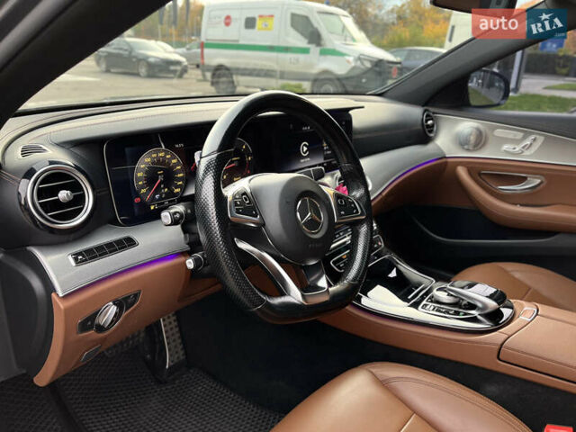 Серый Мерседес Е-Класс, объемом двигателя 3 л и пробегом 122 тыс. км за 37500 $, фото 17 на Automoto.ua