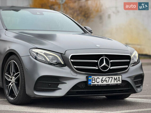 Серый Мерседес Е-Класс, объемом двигателя 1.95 л и пробегом 174 тыс. км за 34800 $, фото 4 на Automoto.ua