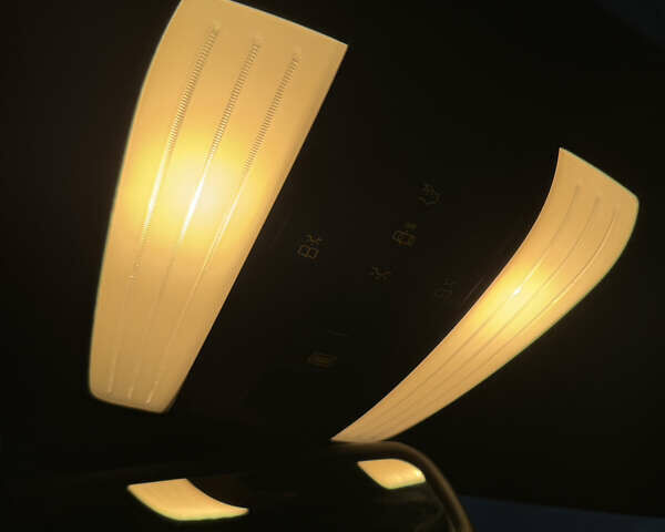 Серый Мерседес Е-Класс, объемом двигателя 2.14 л и пробегом 166 тыс. км за 23000 $, фото 20 на Automoto.ua