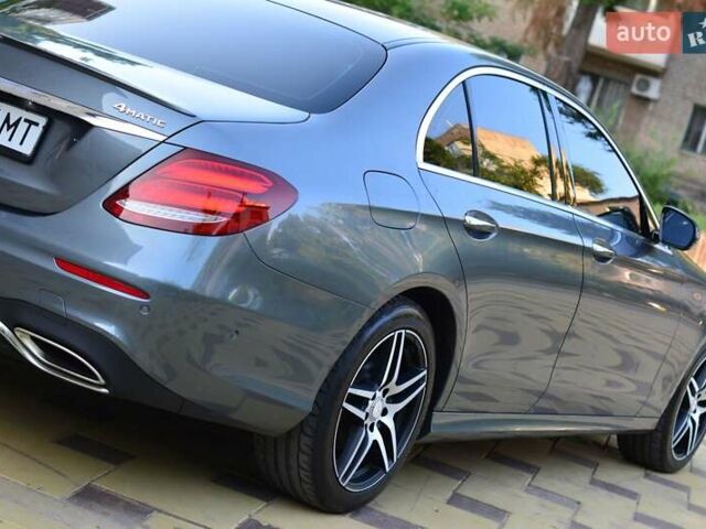 Серый Мерседес Е-Класс, объемом двигателя 1.99 л и пробегом 163 тыс. км за 26000 $, фото 33 на Automoto.ua