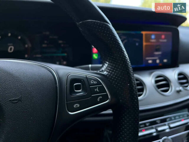 Серый Мерседес Е-Класс, объемом двигателя 1.95 л и пробегом 217 тыс. км за 29000 $, фото 13 на Automoto.ua