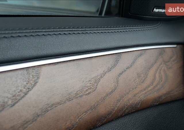 Сірий Мерседес Е-Клас, об'ємом двигуна 5.46 л та пробігом 88 тис. км за 59000 $, фото 13 на Automoto.ua