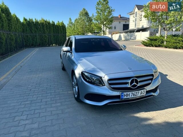 Серый Мерседес Е-Класс, объемом двигателя 1.95 л и пробегом 150 тыс. км за 24900 $, фото 13 на Automoto.ua