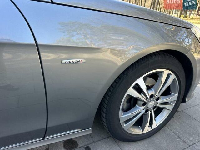 Серый Мерседес Е-Класс, объемом двигателя 0 л и пробегом 217 тыс. км за 18800 $, фото 34 на Automoto.ua