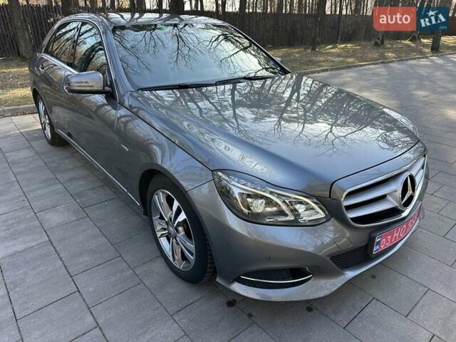 Серый Мерседес Е-Класс, объемом двигателя 0 л и пробегом 217 тыс. км за 18800 $, фото 38 на Automoto.ua