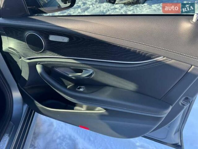 Сірий Мерседес Е-Клас, об'ємом двигуна 1.95 л та пробігом 177 тис. км за 32500 $, фото 27 на Automoto.ua