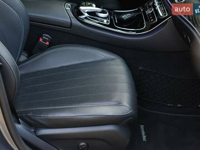 Серый Мерседес Е-Класс, объемом двигателя 1.99 л и пробегом 163 тыс. км за 26000 $, фото 55 на Automoto.ua