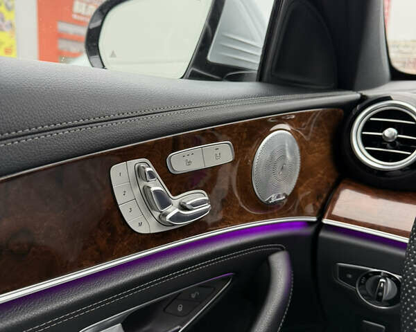 Серый Мерседес Е-Класс, объемом двигателя 1.99 л и пробегом 48 тыс. км за 33500 $, фото 8 на Automoto.ua