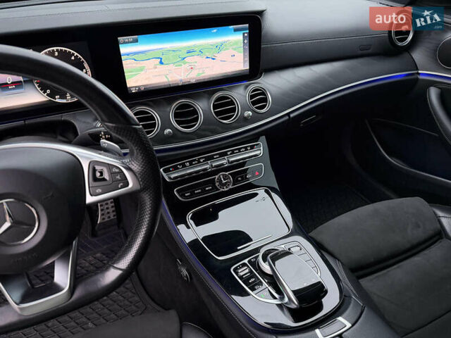 Серый Мерседес Е-Класс, объемом двигателя 1.95 л и пробегом 174 тыс. км за 34800 $, фото 74 на Automoto.ua