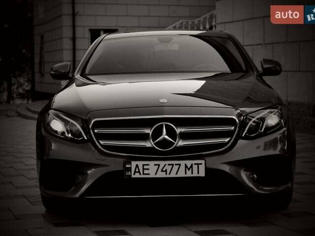 Серый Мерседес Е-Класс, объемом двигателя 1.99 л и пробегом 163 тыс. км за 26000 $, фото 11 на Automoto.ua