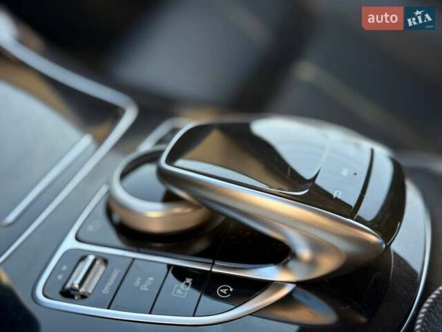 Сірий Мерседес Е-Клас, об'ємом двигуна 1.95 л та пробігом 242 тис. км за 25900 $, фото 68 на Automoto.ua
