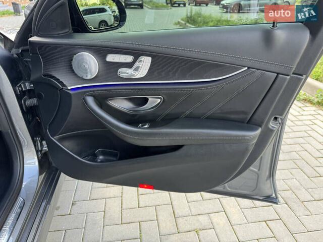 Сірий Мерседес Е-Клас, об'ємом двигуна 3 л та пробігом 290 тис. км за 38000 $, фото 38 на Automoto.ua