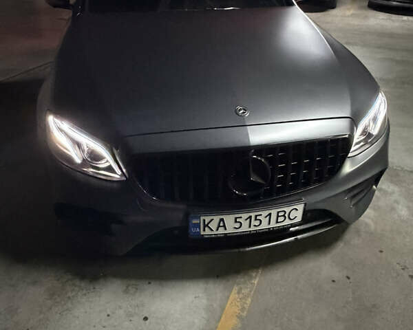 Серый Мерседес Е-Класс, объемом двигателя 3 л и пробегом 89 тыс. км за 45000 $, фото 10 на Automoto.ua