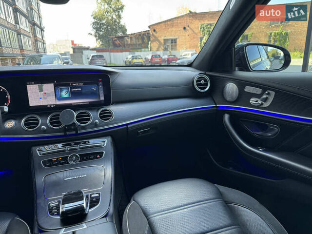 Сірий Мерседес Е-Клас, об'ємом двигуна 3 л та пробігом 290 тис. км за 38000 $, фото 22 на Automoto.ua