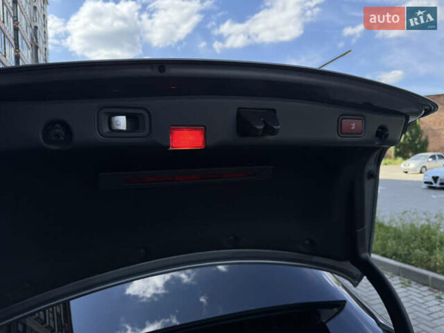 Сірий Мерседес Е-Клас, об'ємом двигуна 3 л та пробігом 290 тис. км за 38000 $, фото 45 на Automoto.ua