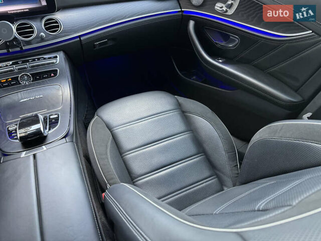 Сірий Мерседес Е-Клас, об'ємом двигуна 3 л та пробігом 290 тис. км за 38000 $, фото 23 на Automoto.ua