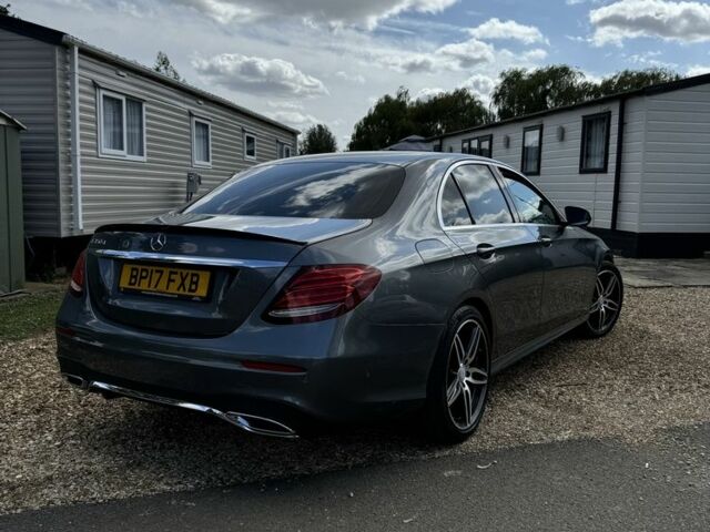 Сірий Мерседес Е-Клас, об'ємом двигуна 3 л та пробігом 228 тис. км за 20000 $, фото 3 на Automoto.ua