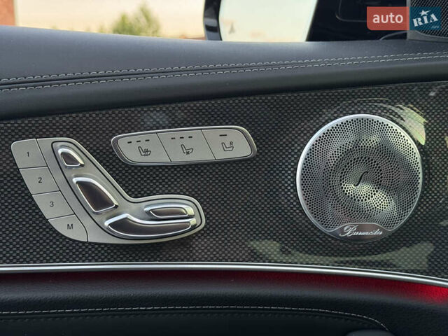 Серый Мерседес Е-Класс, объемом двигателя 3.98 л и пробегом 98 тыс. км за 67500 $, фото 37 на Automoto.ua